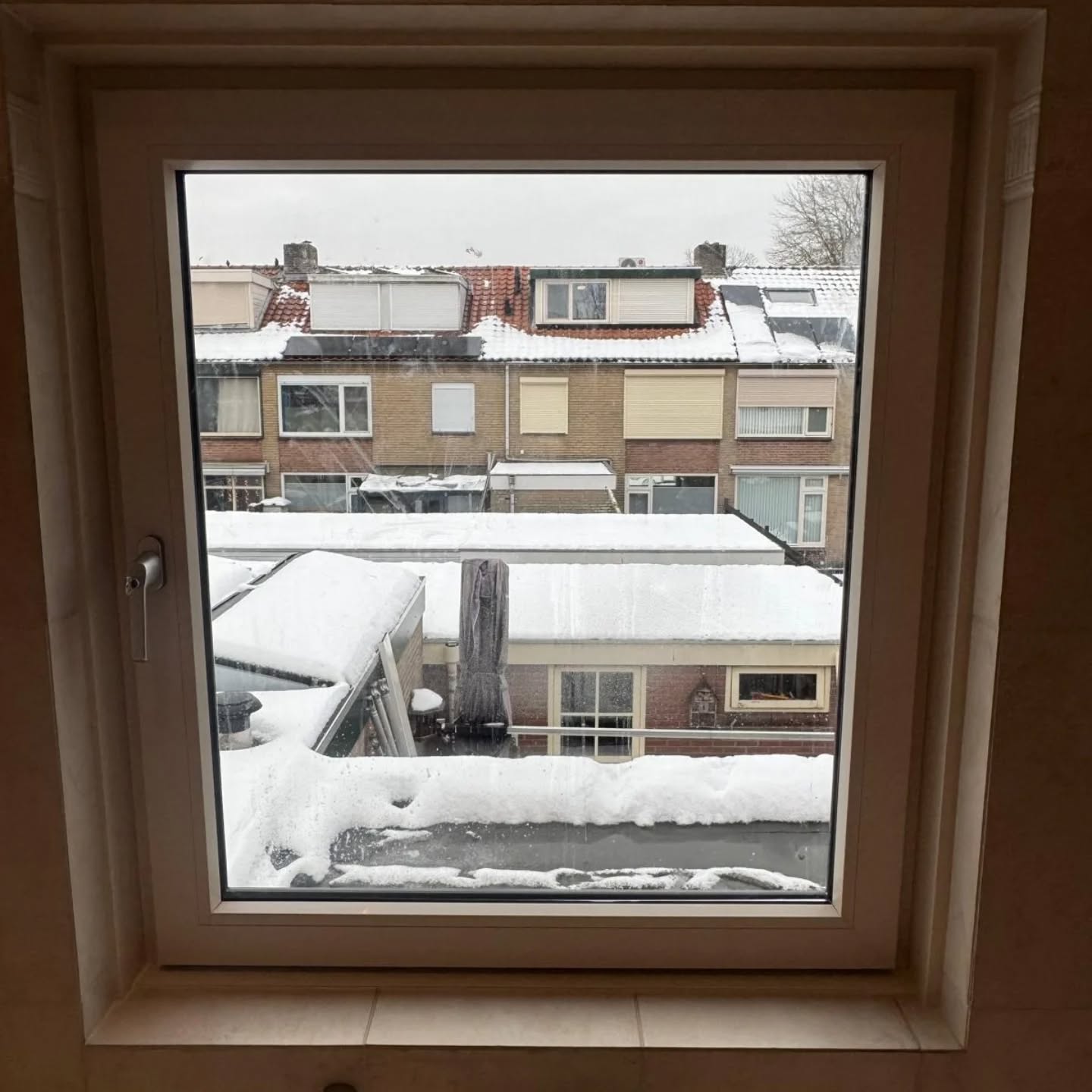 Code geel? Code oranje? wij kennen alleen code Kunststof! Project Wijchen - afbeelding 5