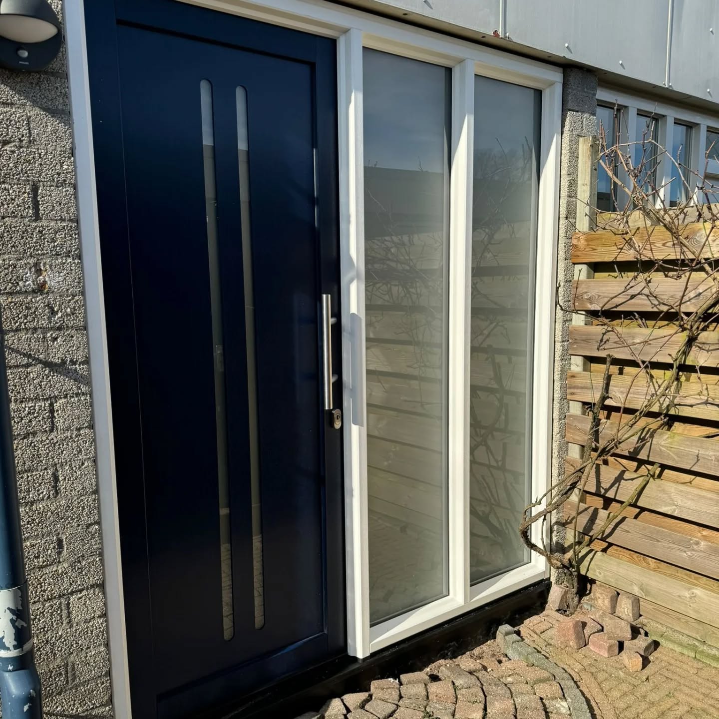 Voordeur in Veendam in 1 dag! - afbeelding 1