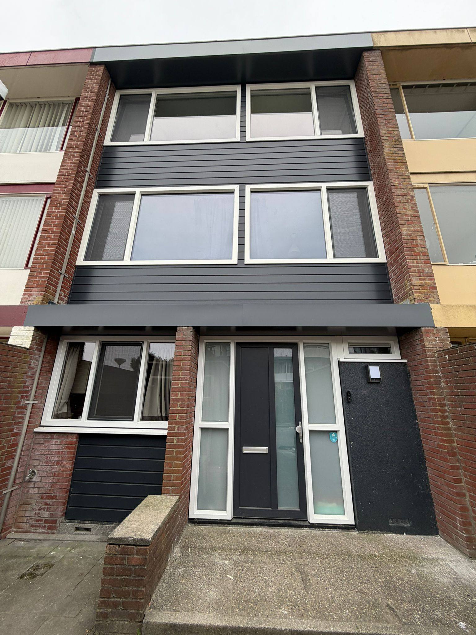 Strak Design! Lelystad - afbeelding 1